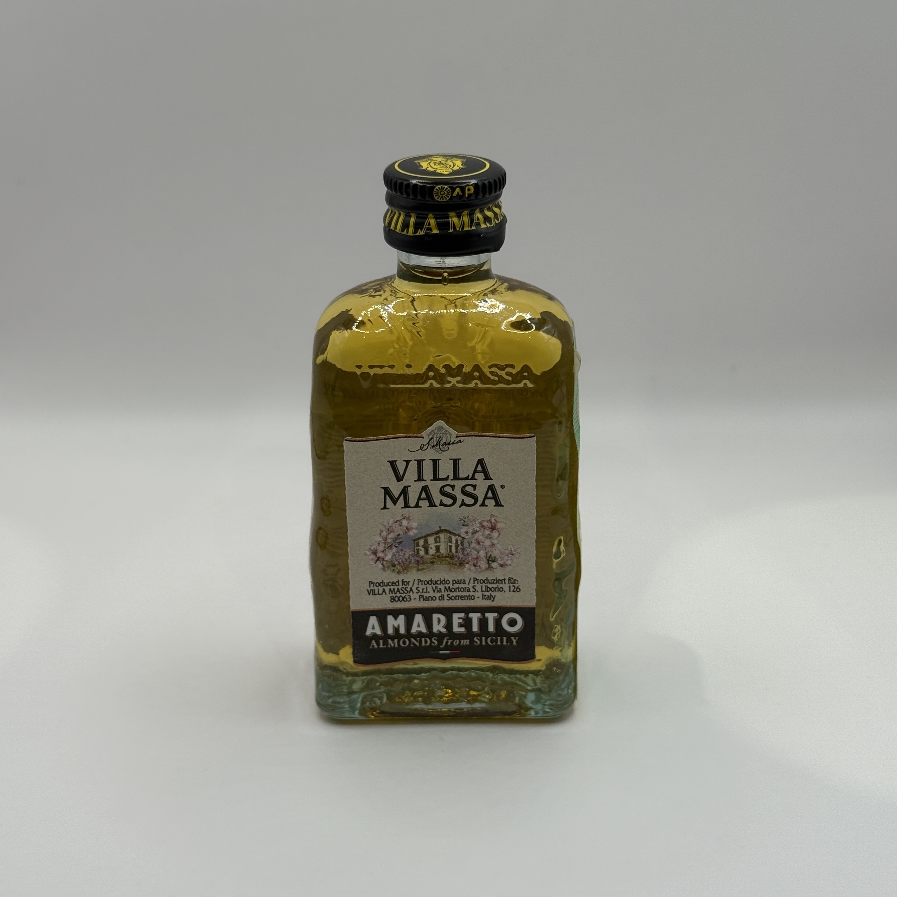 Villa Massa Amaretto