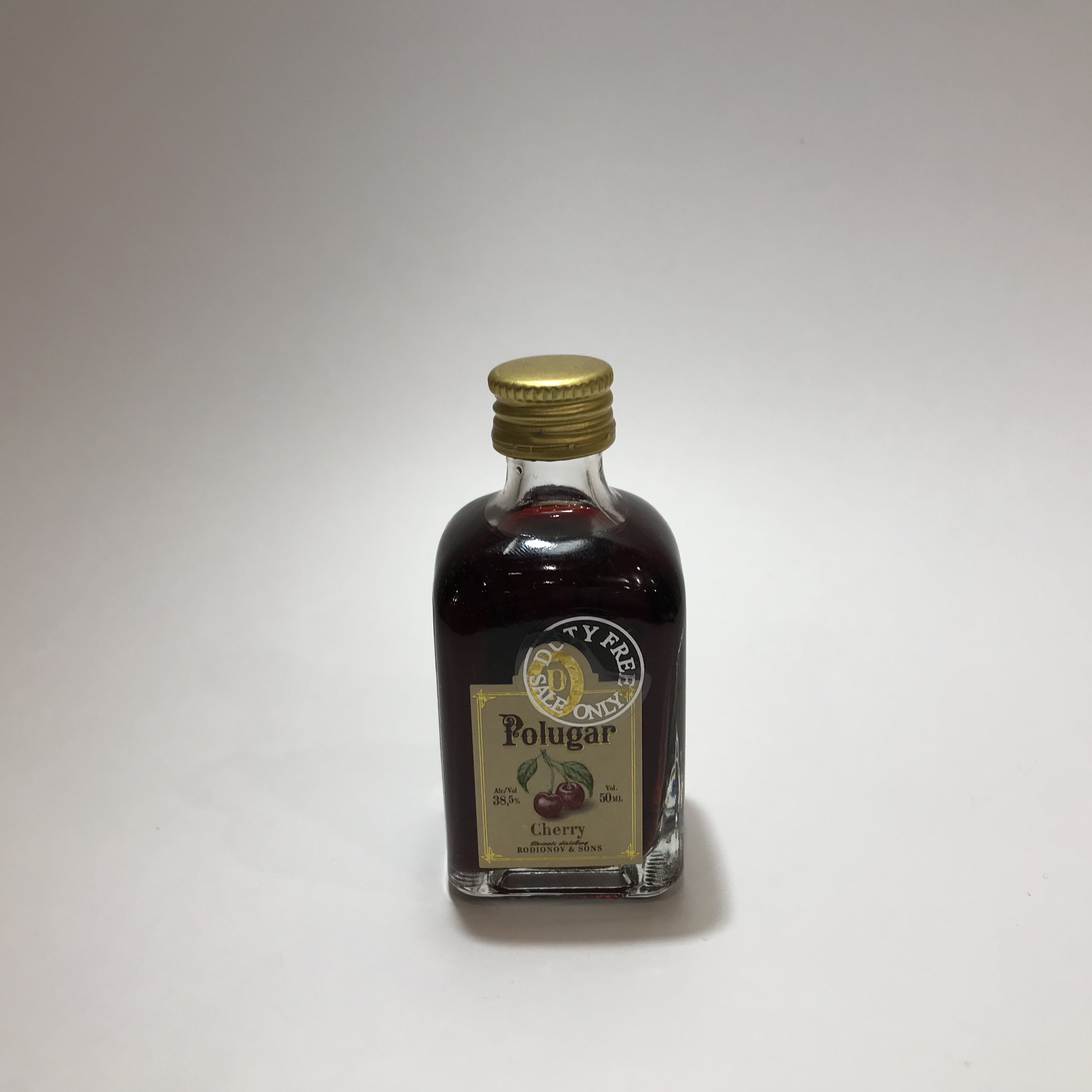 Polugar Cherry